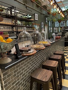 Travelbuddies and 44 Stanley