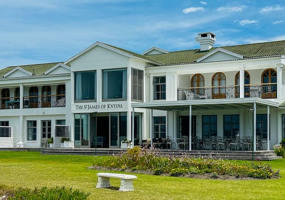 The St.James Hotel of Knysna - hotel on the banks of the Knysna Lagoon
