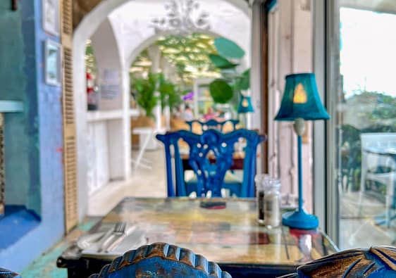 The perfect restaurant setting with a Cuban flair - Cape To Cuba