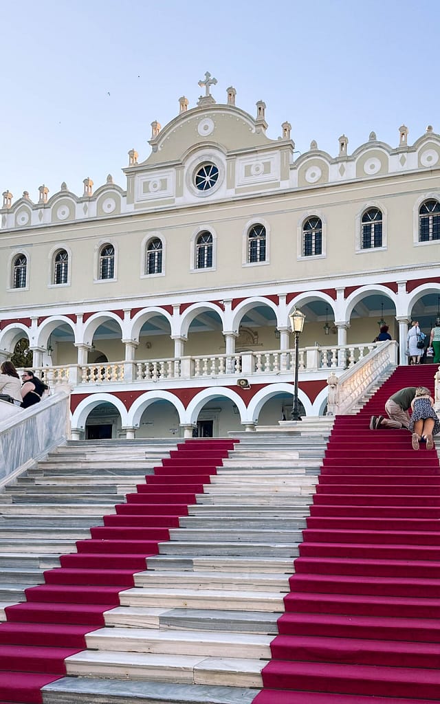 Megamachali, Our Lady of Tinos, stairs of the chuch. Kykladen