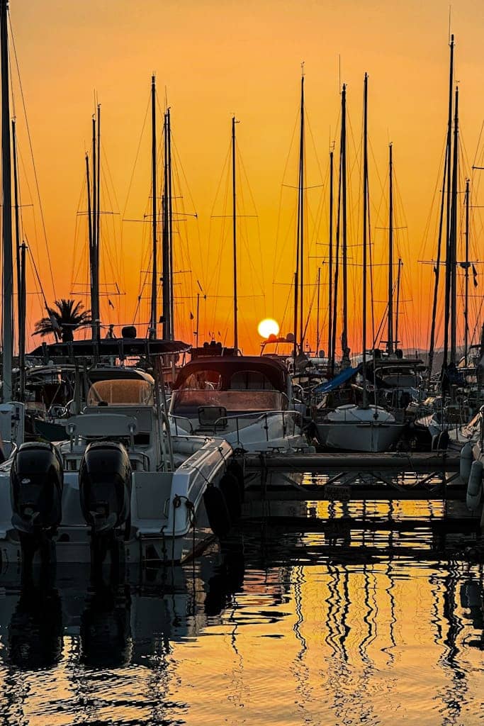 Sunset at Porquerolles harbour