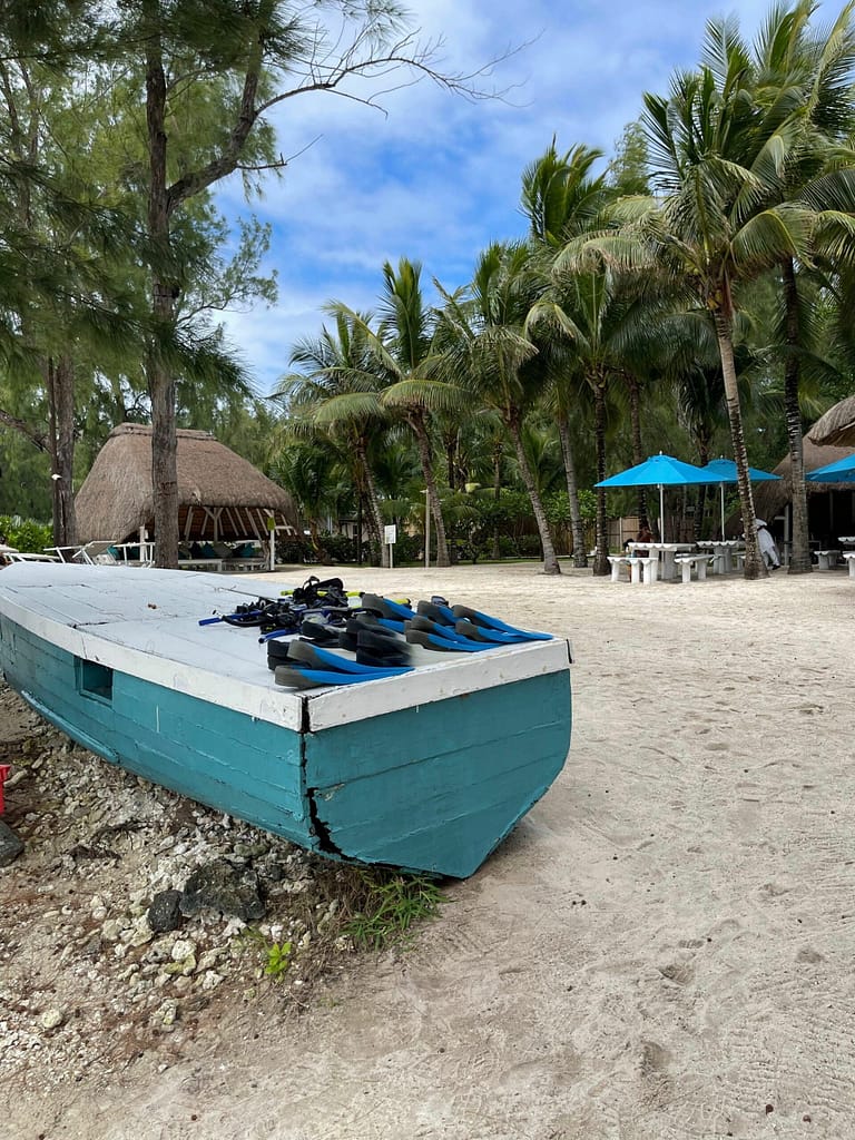 Travelbuddieslifestyle at Ile des deau Cocos lodge in Blue Bay