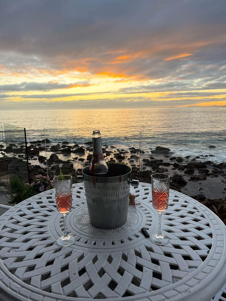 Travelbuddieslifestyle at Gordon's Bay