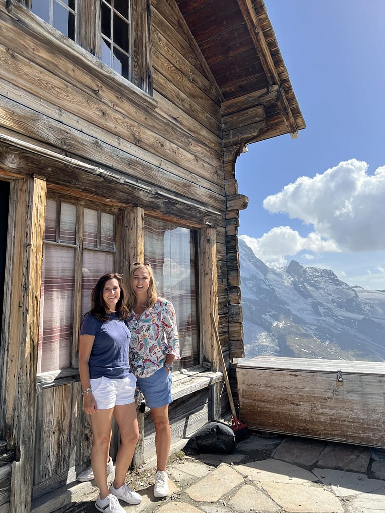 Travelbuddies enjoying the mountain views at Gronergrat