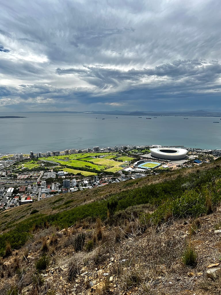 Views from Signal Hill to Green Point stadium below. Cate Town, Blick auf Kapstadt