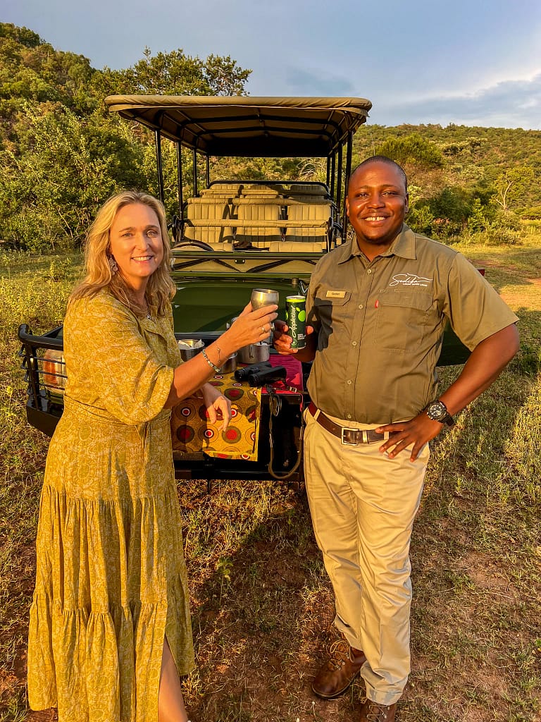 Bernie with Quolani, a newly appointed ranger with years of experience. He is from a luxury lodge in the Kruger National
