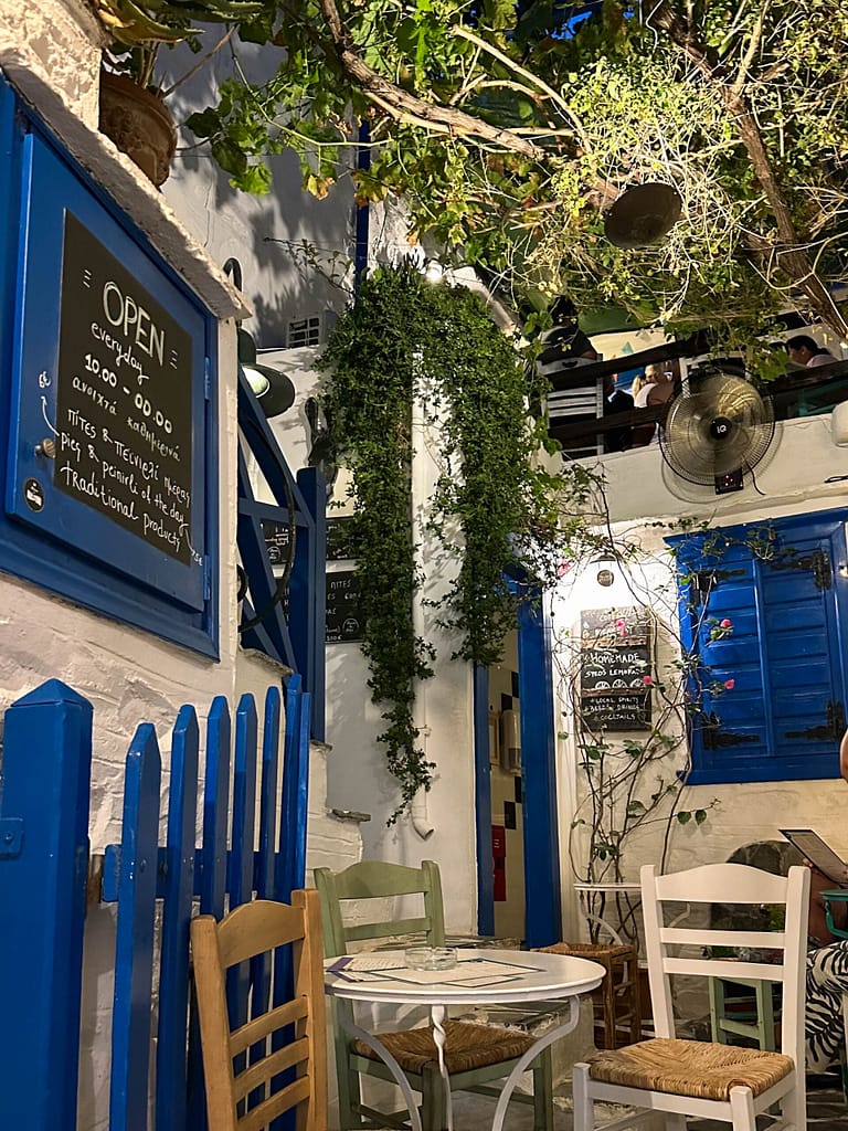 A restaurant's entrance in Ano Syros