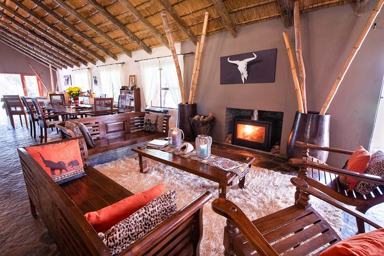 The communal and lounge dining area at the Blyde River Wilderness Lodge