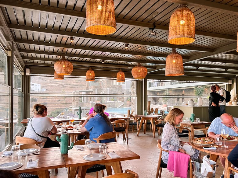 Italien Restaurant at Aeolis Tinos Siutes