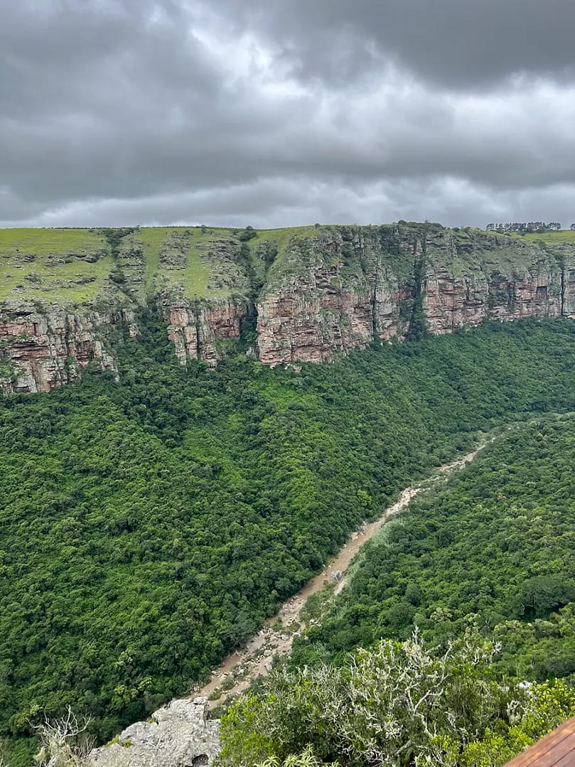 Mountain views in Kwa-Zulu Natal, group tour
