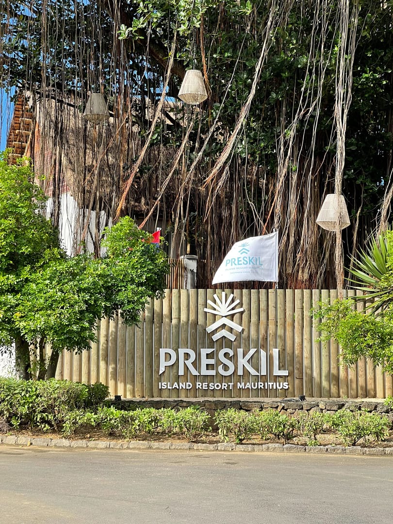 Travel Bloggers Bernie and Petra at Preskil Hotel and Spa