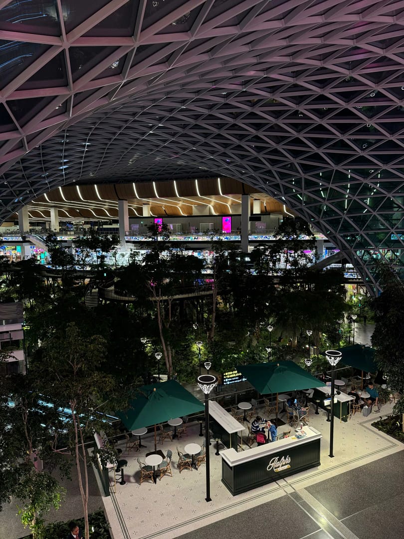 The exquisite Hamad International Airport (DOH),
