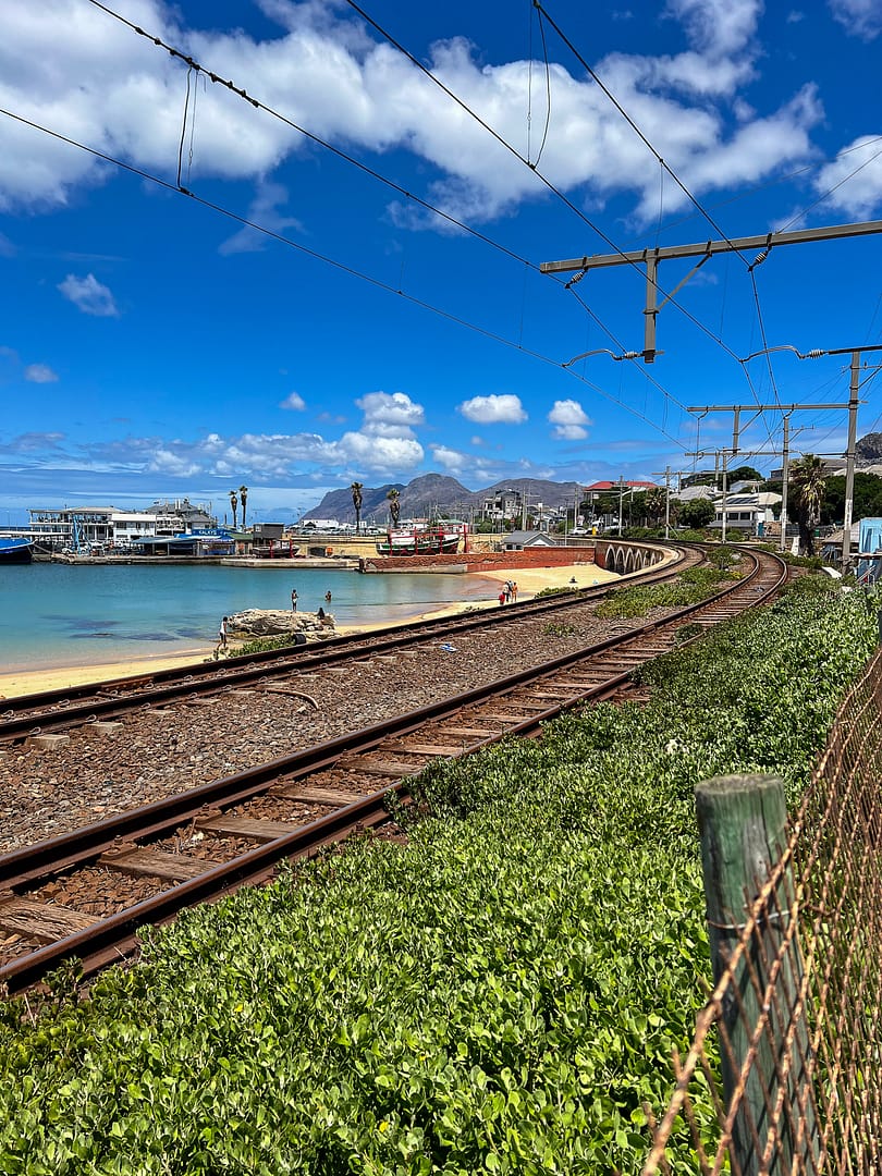 Track side views from Cape To Cuba restuarant in kalk Bay